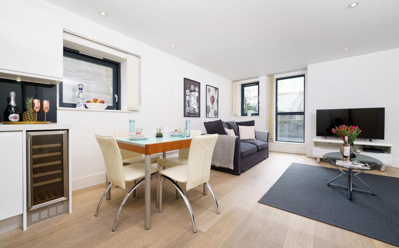 Trafalgar Sq 1 Bedr, 3 Beds Sleeps 6 Лондон Екстер'єр фото