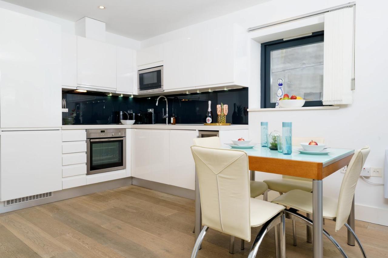 Trafalgar Sq 1 Bedr, 3 Beds Sleeps 6 Лондон Екстер'єр фото